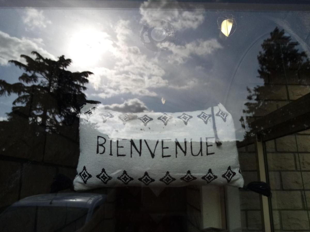 Havre De Paix Au Bords De L'Eure - Divers Hebergements Garennes-sur-Eure Zewnętrze zdjęcie