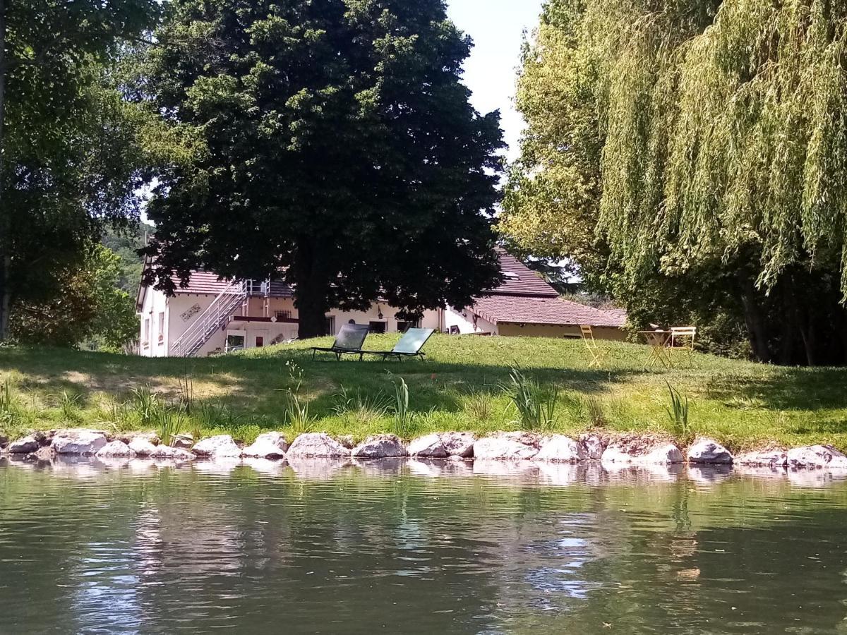 Havre De Paix Au Bords De L'Eure - Divers Hebergements Garennes-sur-Eure Zewnętrze zdjęcie